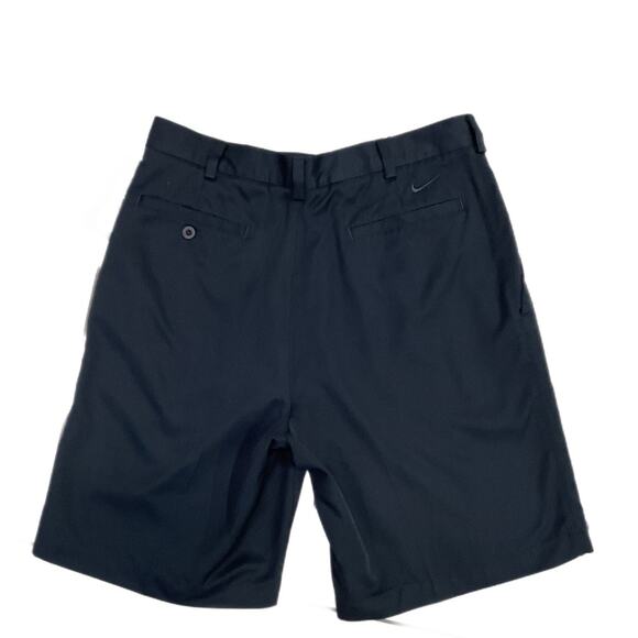 Nike Dri-Fit Golf Shorts - Picture 2 of 3